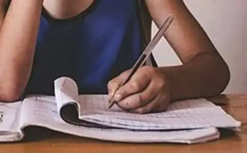 青少年篮球爱好者怎样进行有效的战术训练?_0